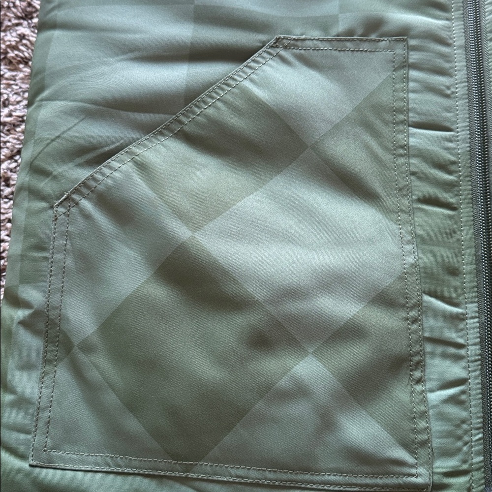 HUF Men’s NWOT Pleasures Midland Olive Green Checkered Streetwear Quilted Vest - Picture 5 of 13